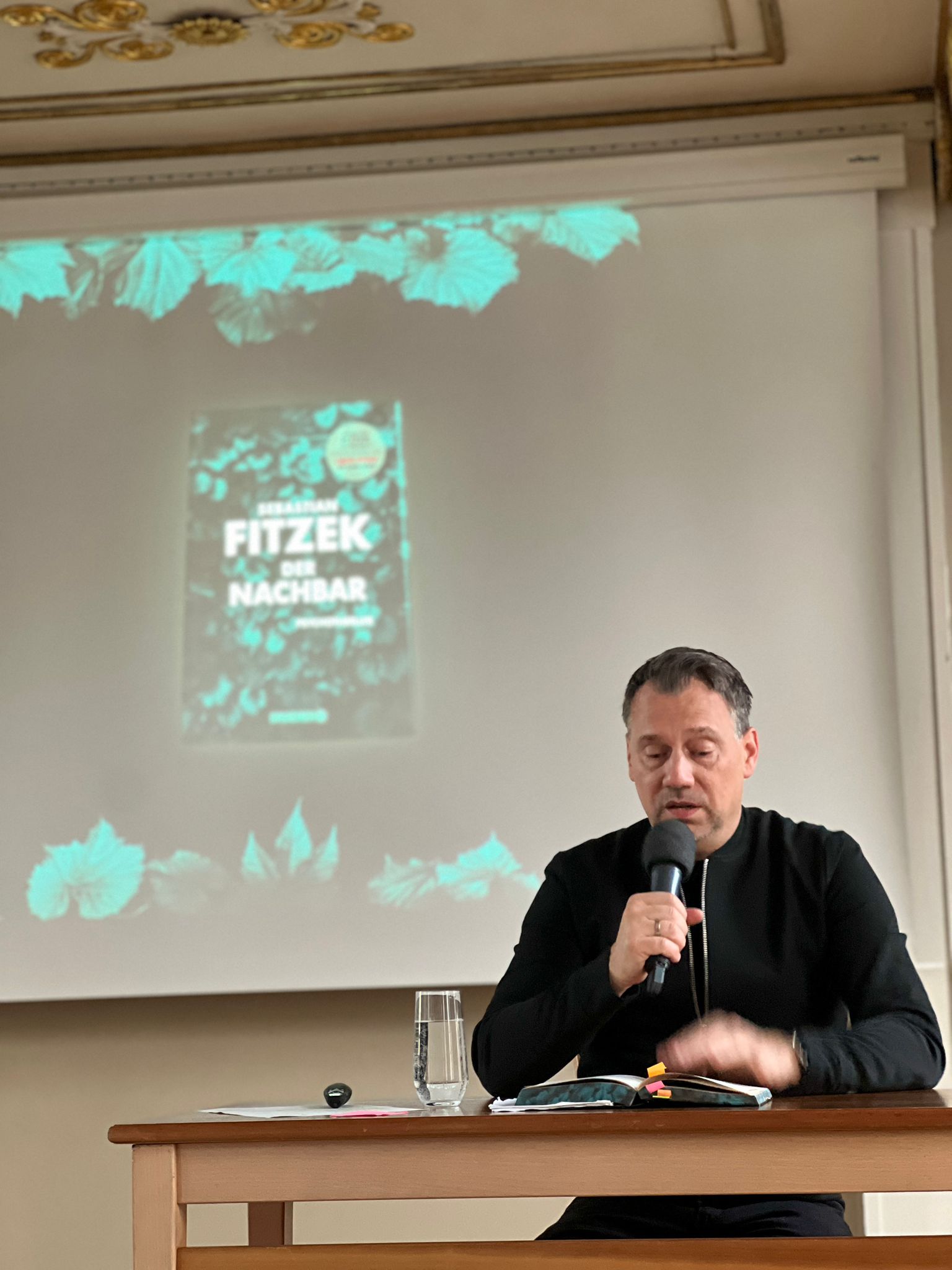 Fitzek liest
